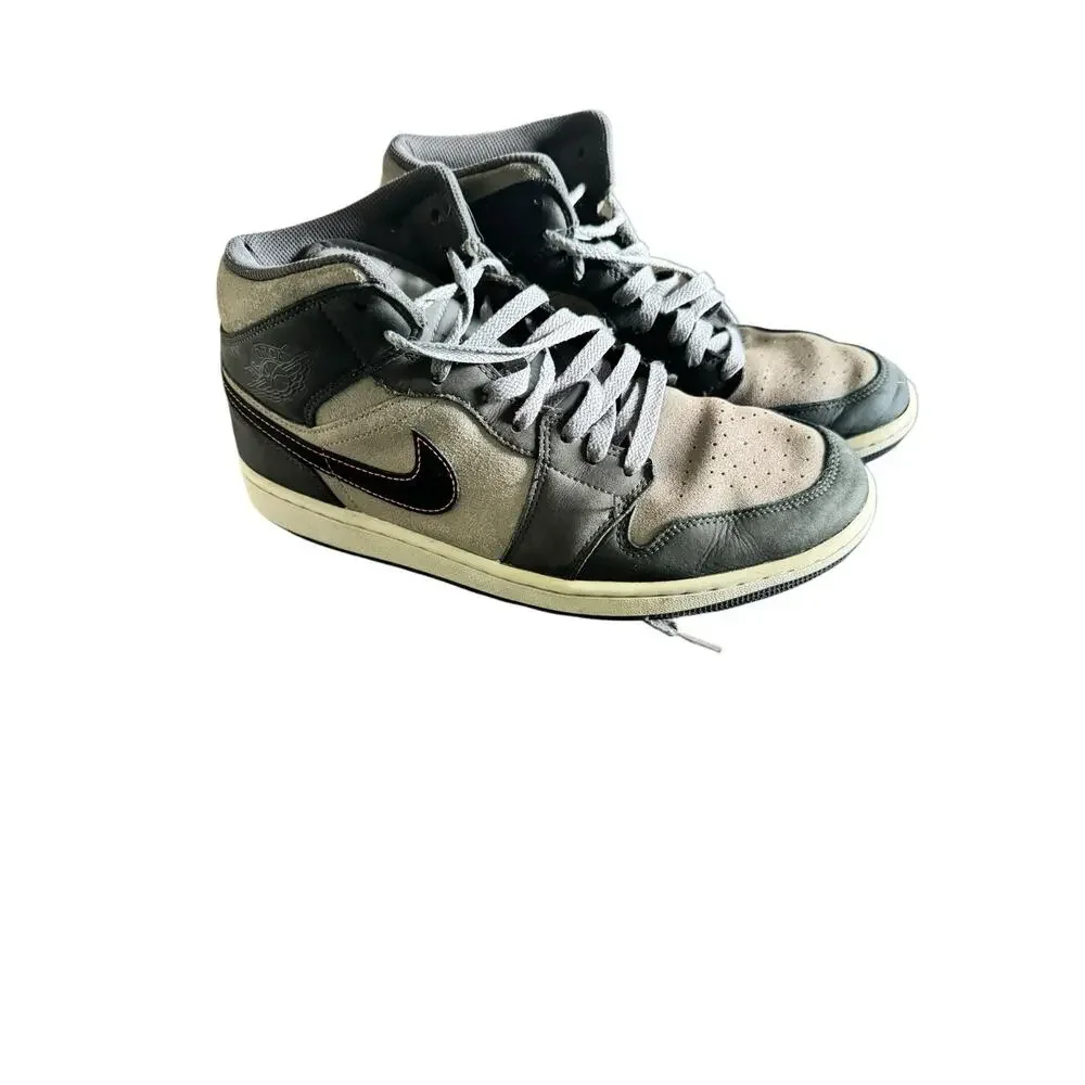 Jordan Air Jordan 1 Mid Top Lace-Up Sneakers Gray/Black Nubuck FQ8338-017